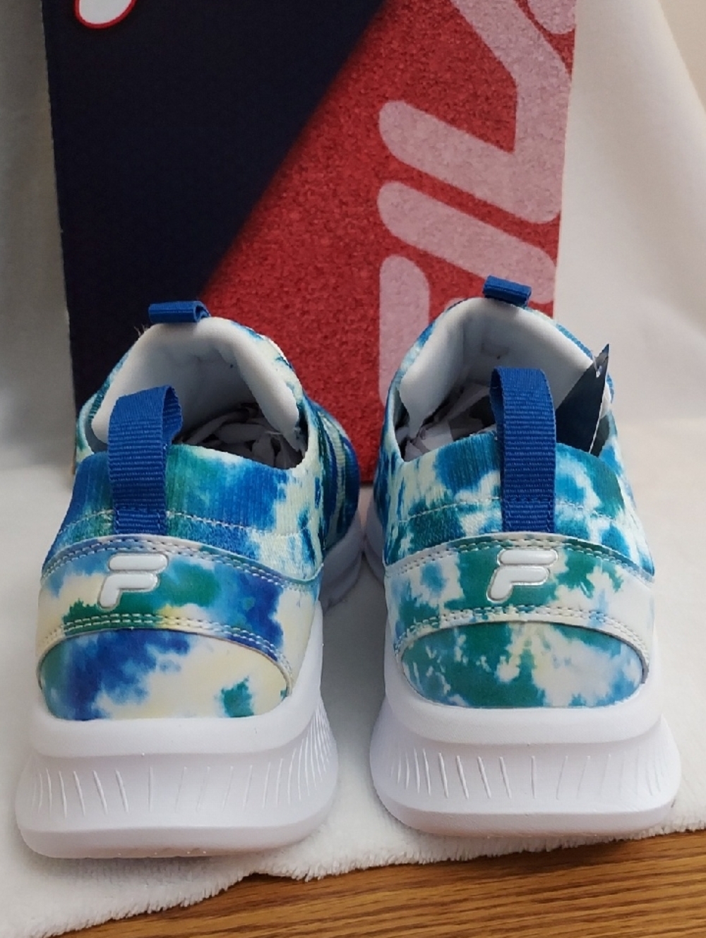 Fila Womens Memory Skyway 2.0 Tie Dye Sneakers - Picture 3 of 16